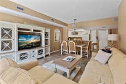 North Beach 206