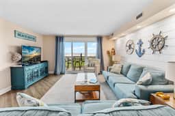 North Beach 317