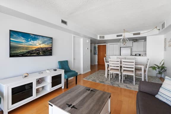 North Beach 503