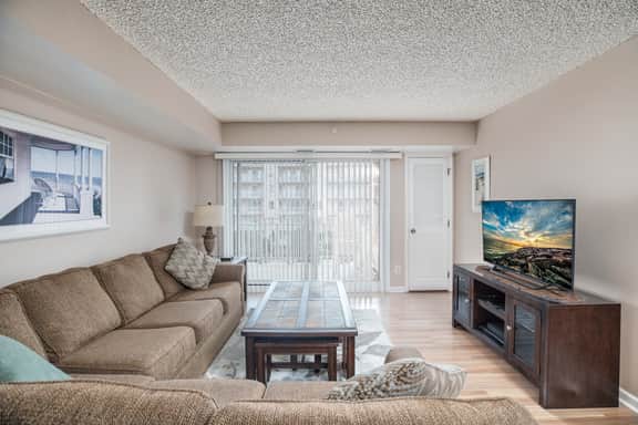 Pinnacle 406