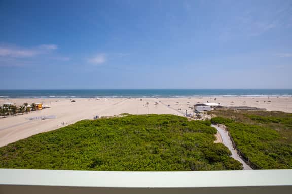 North Beach 618