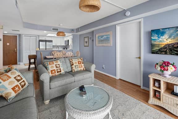North Beach 403